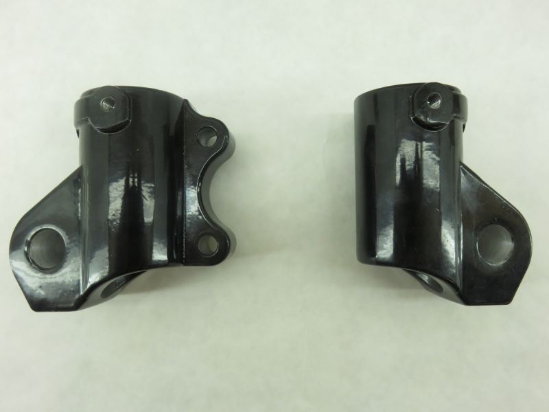Thumpstar - Lower Axle Clamp for TSX 125 LE